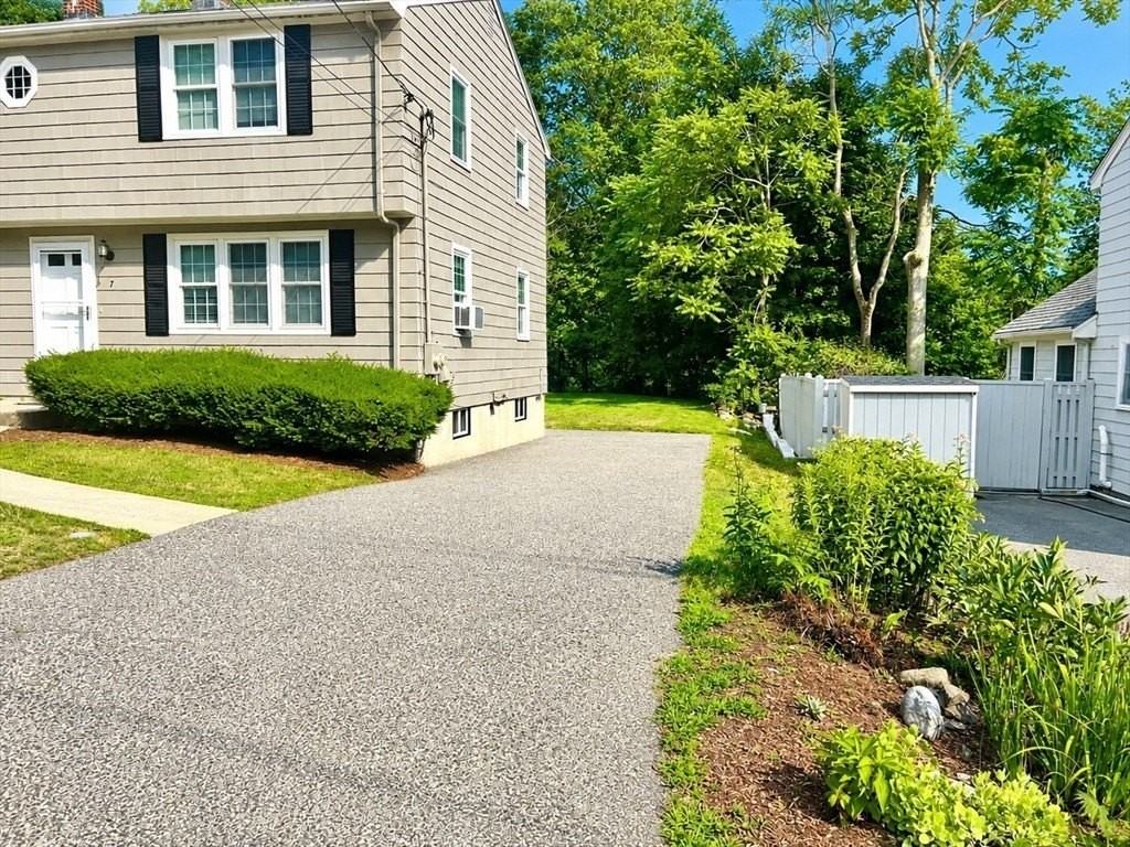 7 Ridge St #0 - Photo 2 of 30