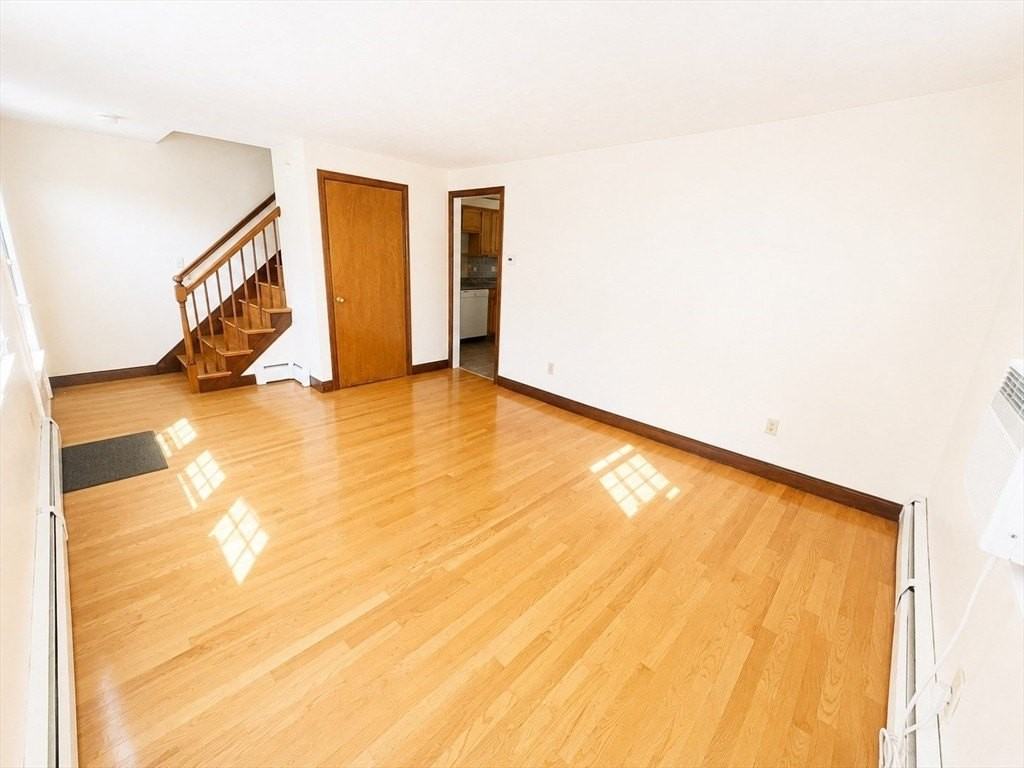 7 Ridge St #0 - Photo 3 of 30