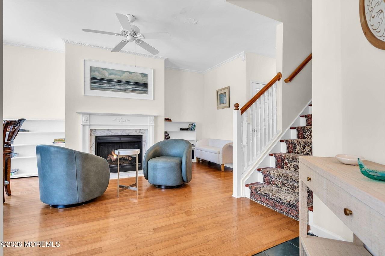 289 Osborne Ave - Photo 7 of 33