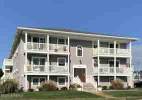 featured image of 709 Ocean Ave #8