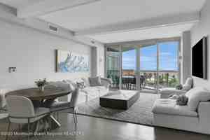 featured image of 20 Melrose Ter #206