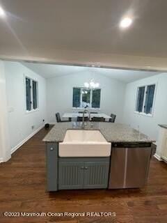189 Whale Pond Rd - Photo 3 of 17