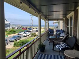 featured image of 6 Webb Ave #6