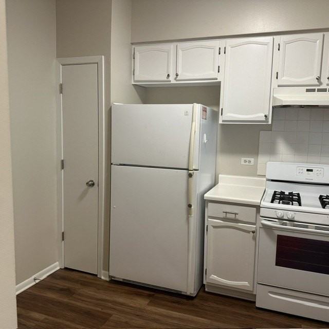 545 Woodcrest Dr #545 - Photo 5 of 17