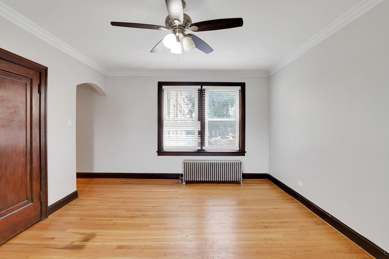 5544 W Leland Ave #1D - Photo 5 of 10