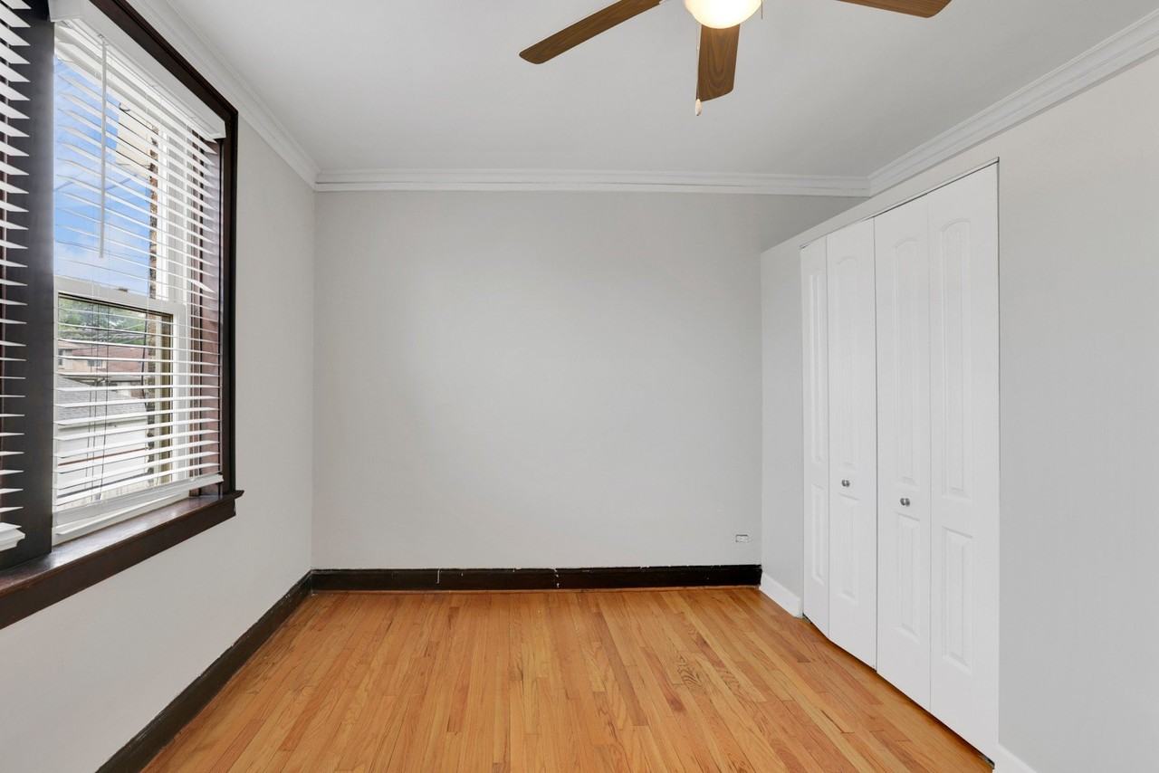 5544 W Leland Ave #1D - Photo 7 of 10