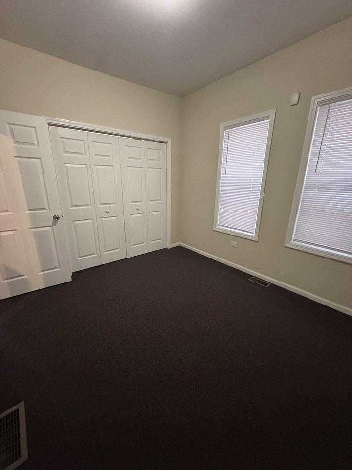 1251 N Springfield Ave #1 - Photo 7 of 10