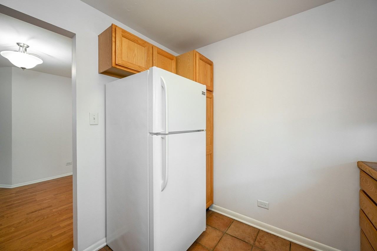 880 Johnstown Ln #B - Photo 6 of 22