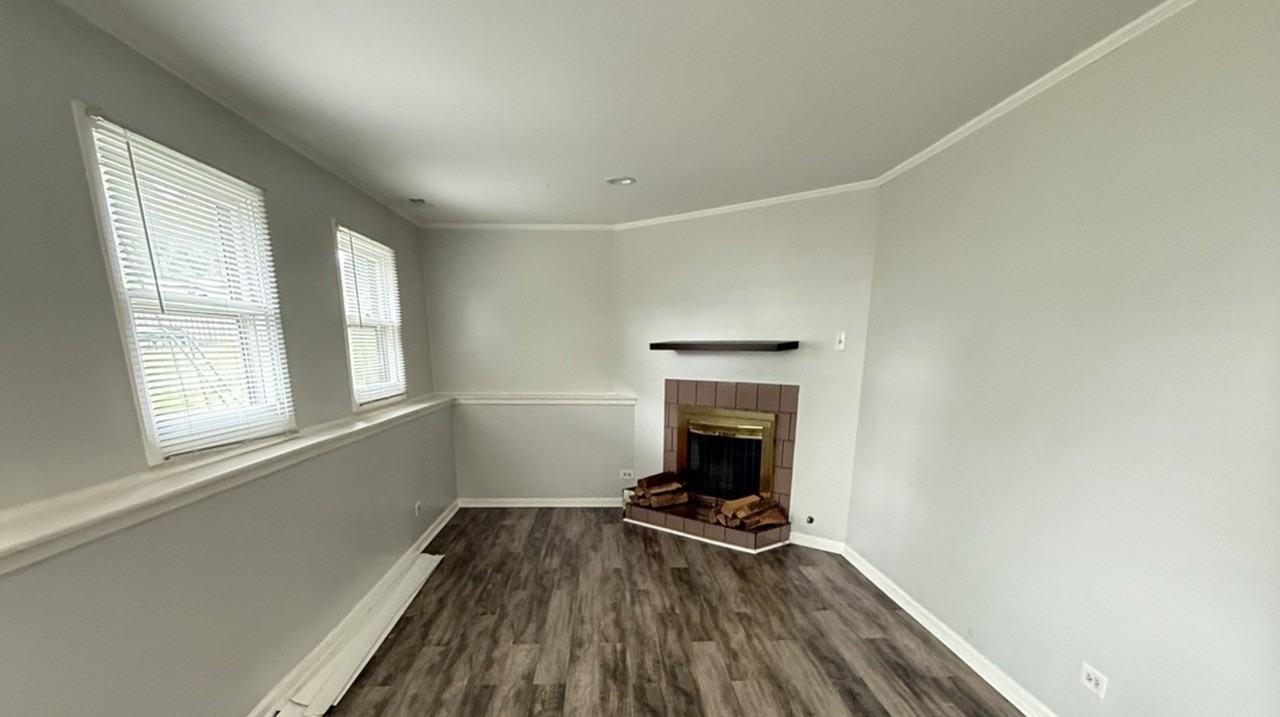 2116 Briar Hill Dr - Photo 7 of 13
