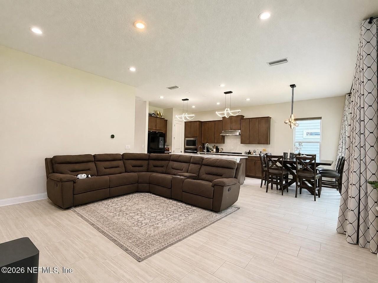 381 Dalton Mill Dr - Photo 5 of 15