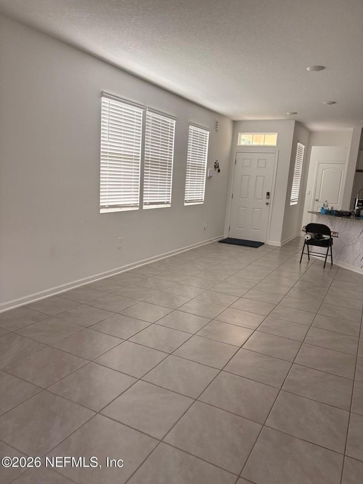 26 Seaport Breeze Rd - Photo 5 of 35
