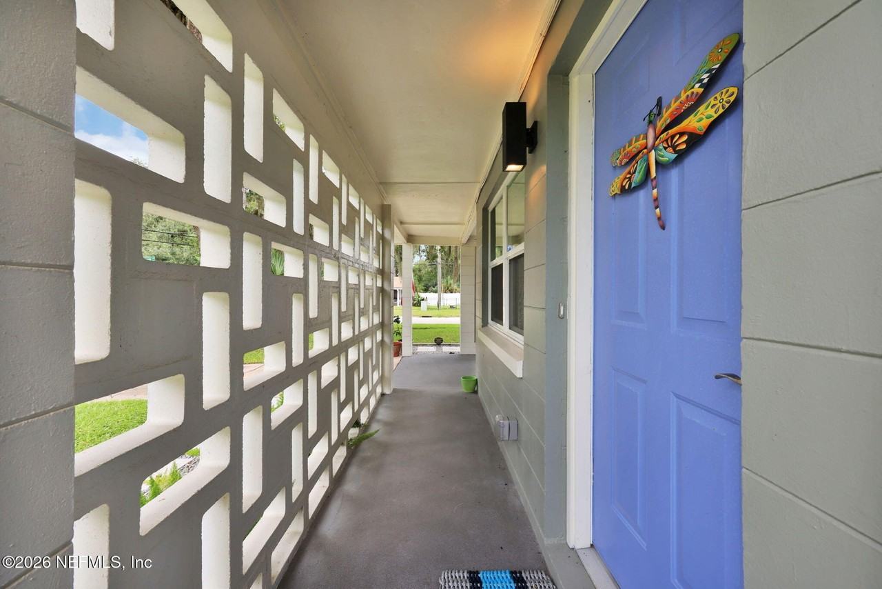 1104 Boca Grande Ave - Photo 6 of 36