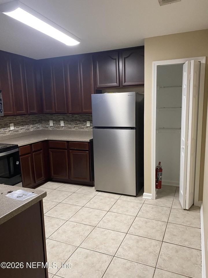 13848 Herons Landing Way #12-6 - Photo 4 of 16