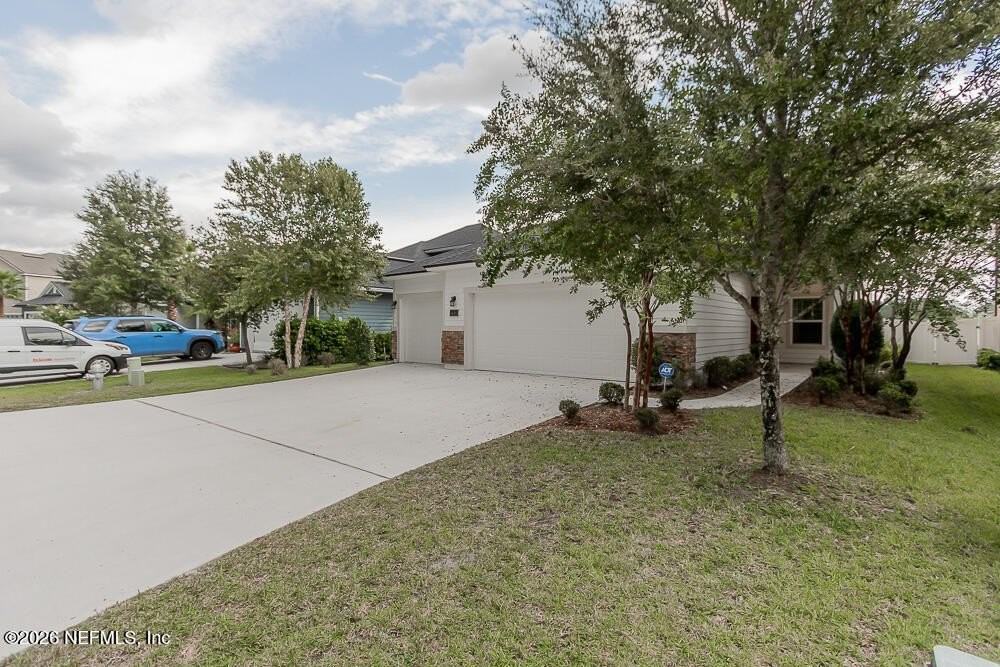 1492 Autumn Pines Dr - Photo 3 of 44