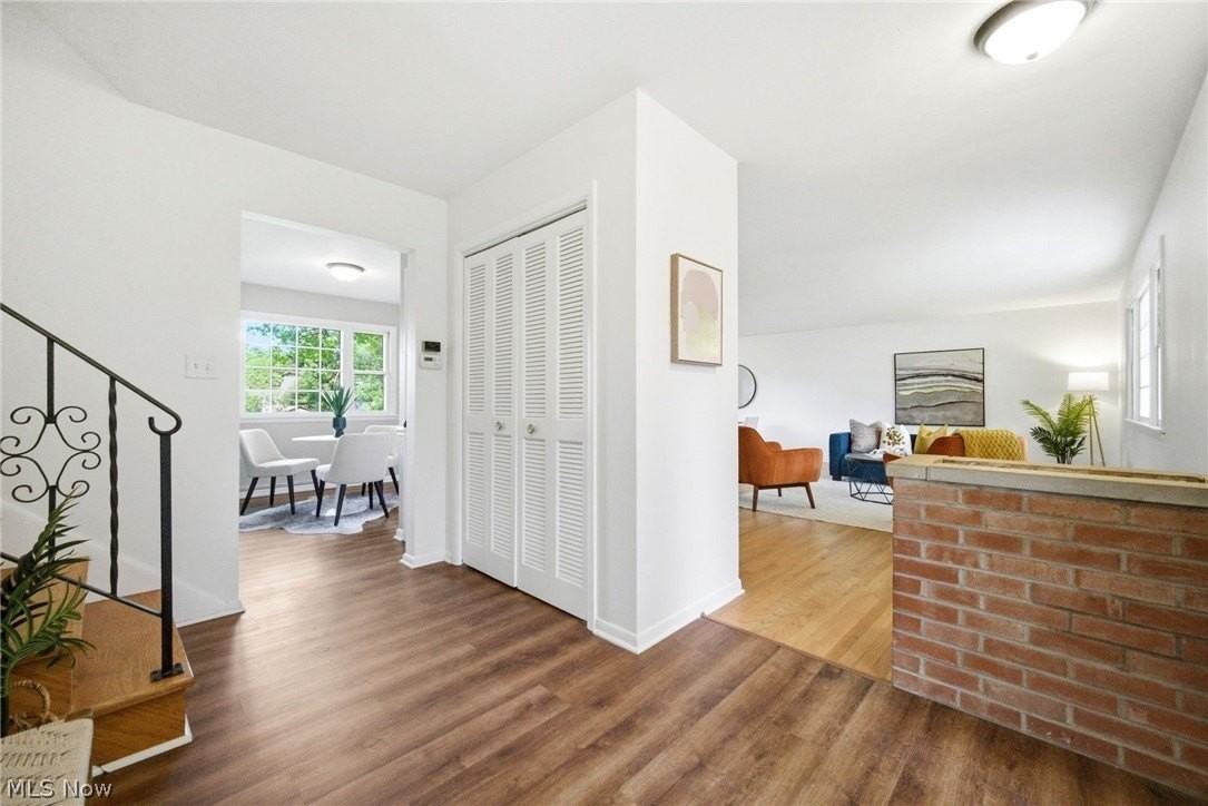 3331 Edington Rd - Photo 3 of 33