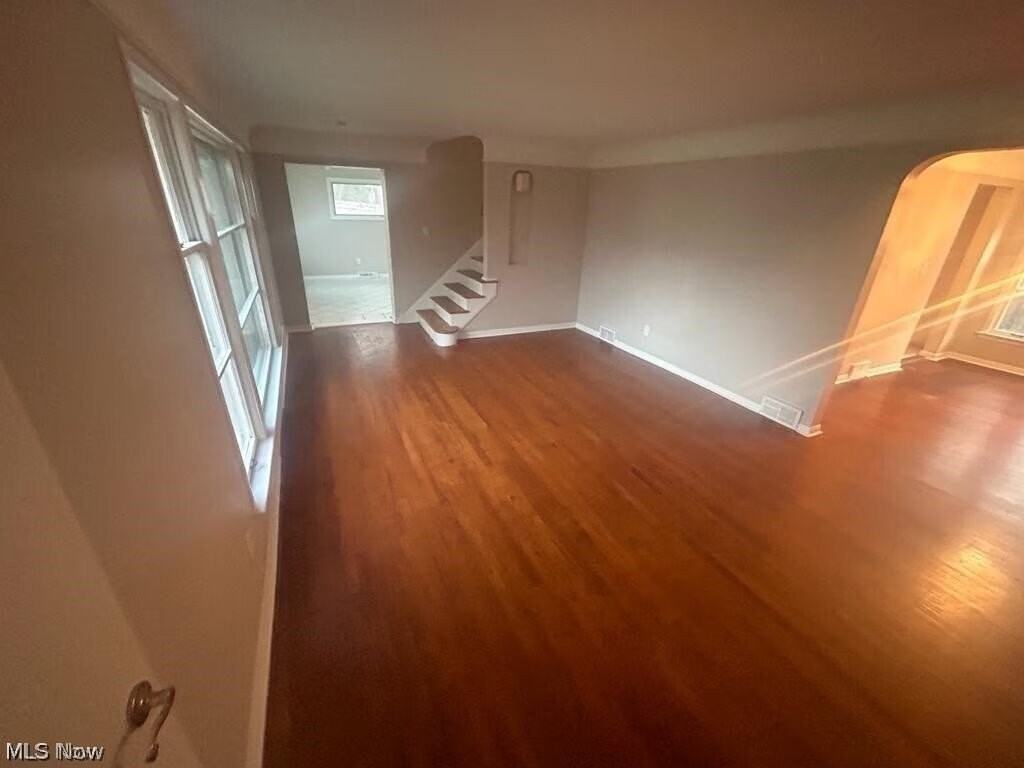 2079 S Green Rd - Photo 2 of 16