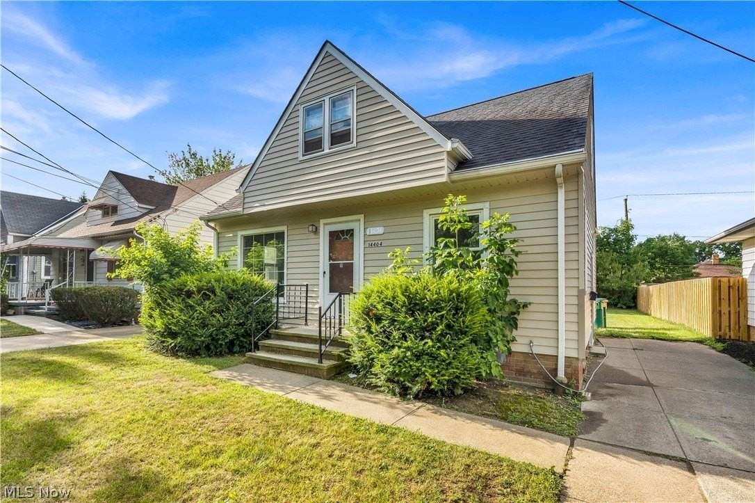 14404 Rockside Rd - Photo 2 of 21