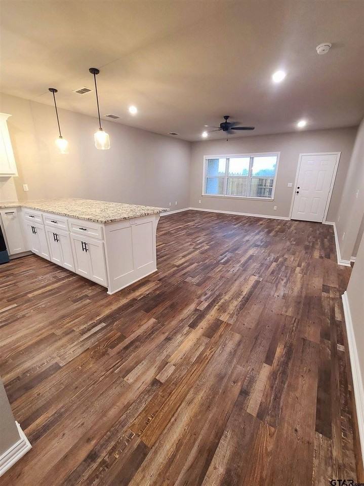 11230 County Road 152 W Unit 4 - Photo 2 of 23