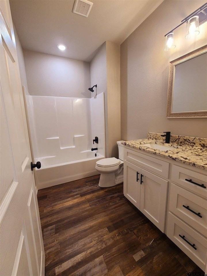 11230 County Road 152 W Unit 4 - Photo 6 of 23