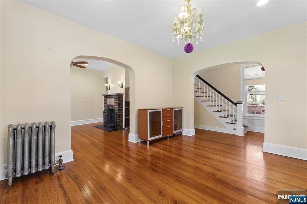 48 Stelfox St - Photo 7 of 33