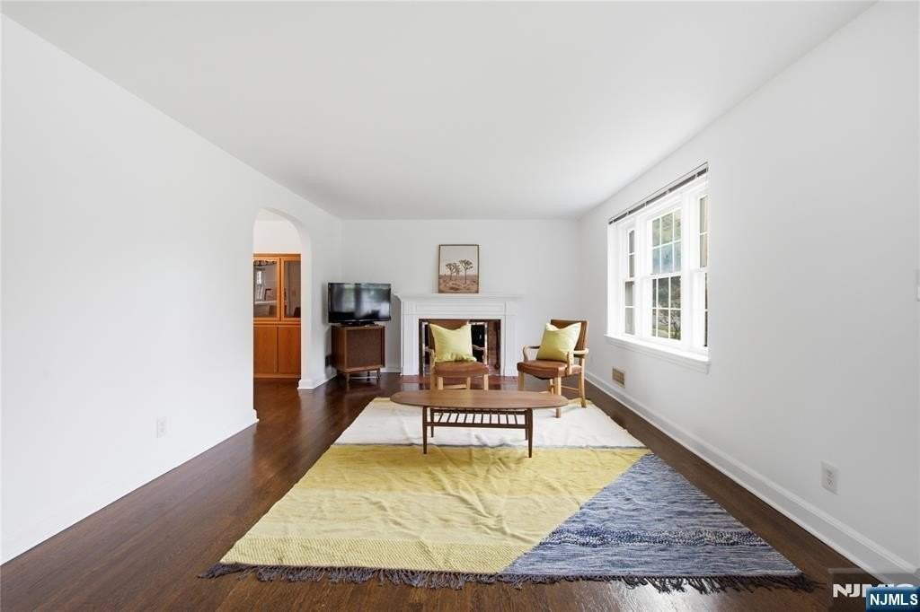 20 Wilber Ter - Photo 2 of 23