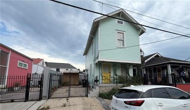 3948 Constance St - Photo 3 of 14