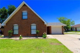 100 Peter Ln - Photo 1 of 1