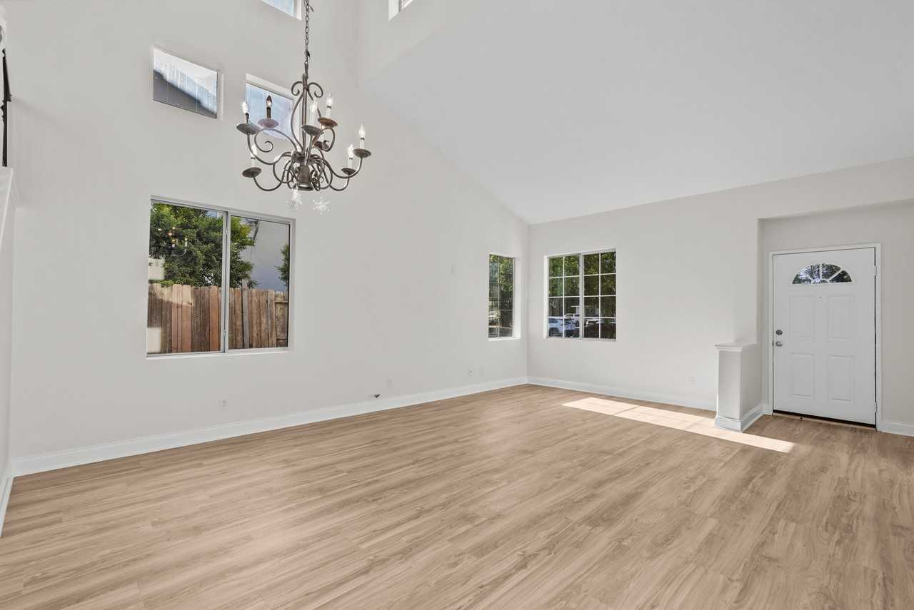 18800 Lull St #1 - Photo 6 of 49