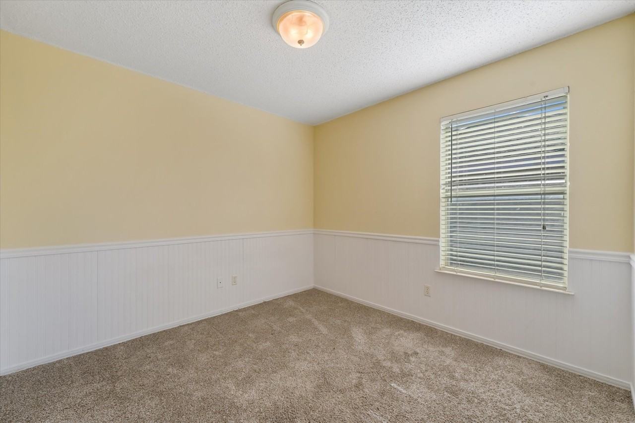 2312 Corral Dr - Photo 6 of 19