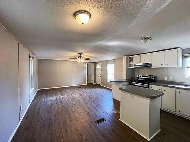 434 Sherman Dr - Photo 3 of 7