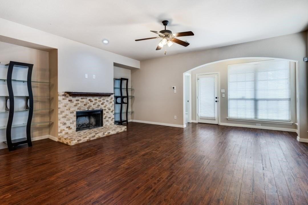 205 Chester Dr - Photo 6 of 22