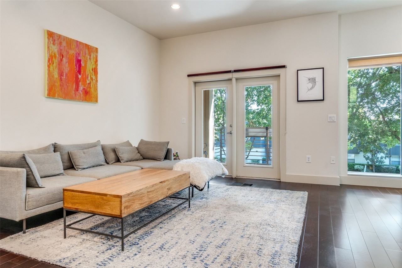 4111 Newton Ave #25 - Photo 5 of 12