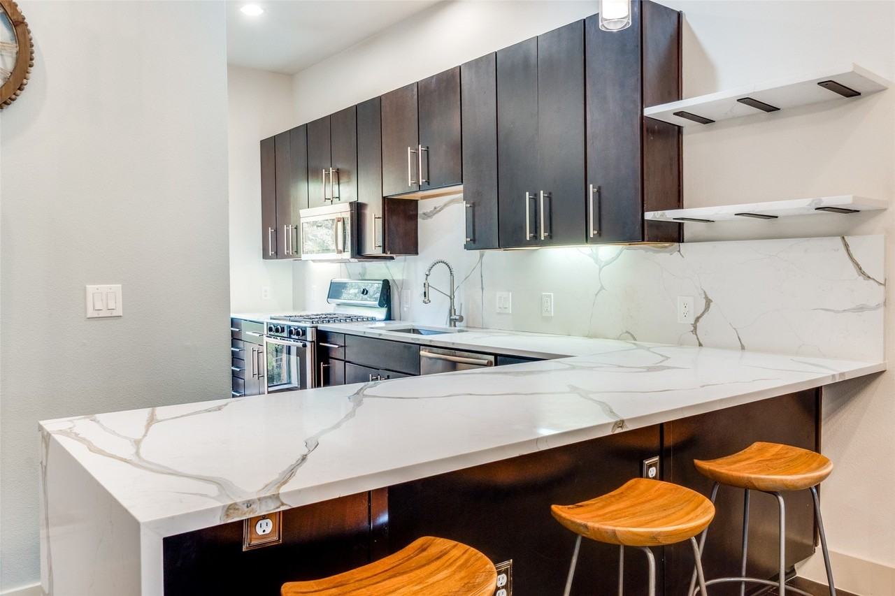 4111 Newton Ave #25 - Photo 6 of 12