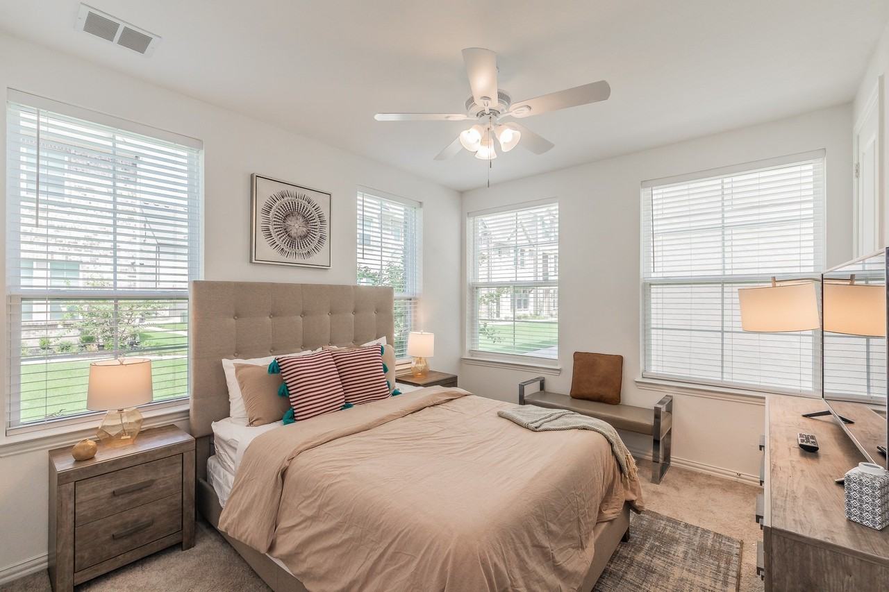 7535 Millingston Rd - Photo 4 of 38