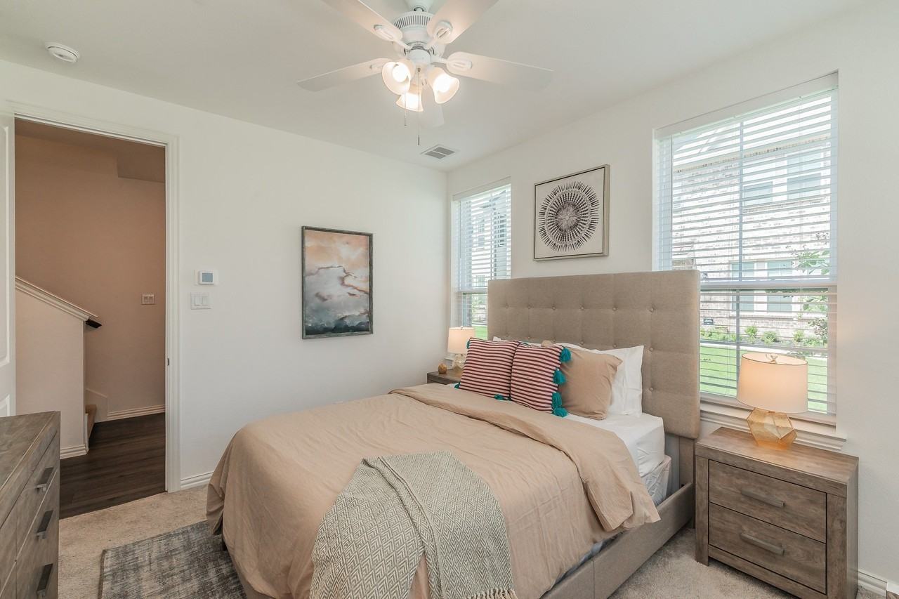 7535 Millingston Rd - Photo 6 of 38