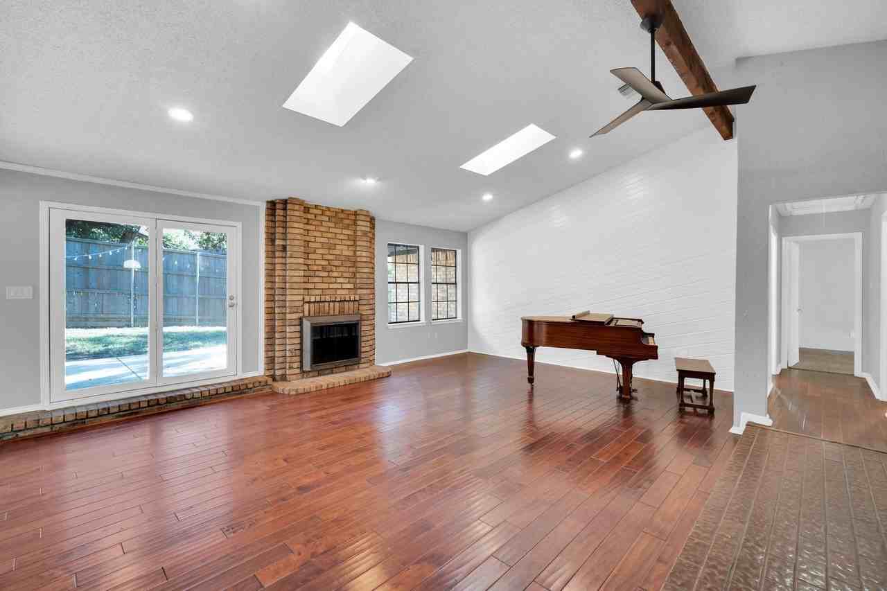 5717 Stage Line Ct - Photo 5 of 20