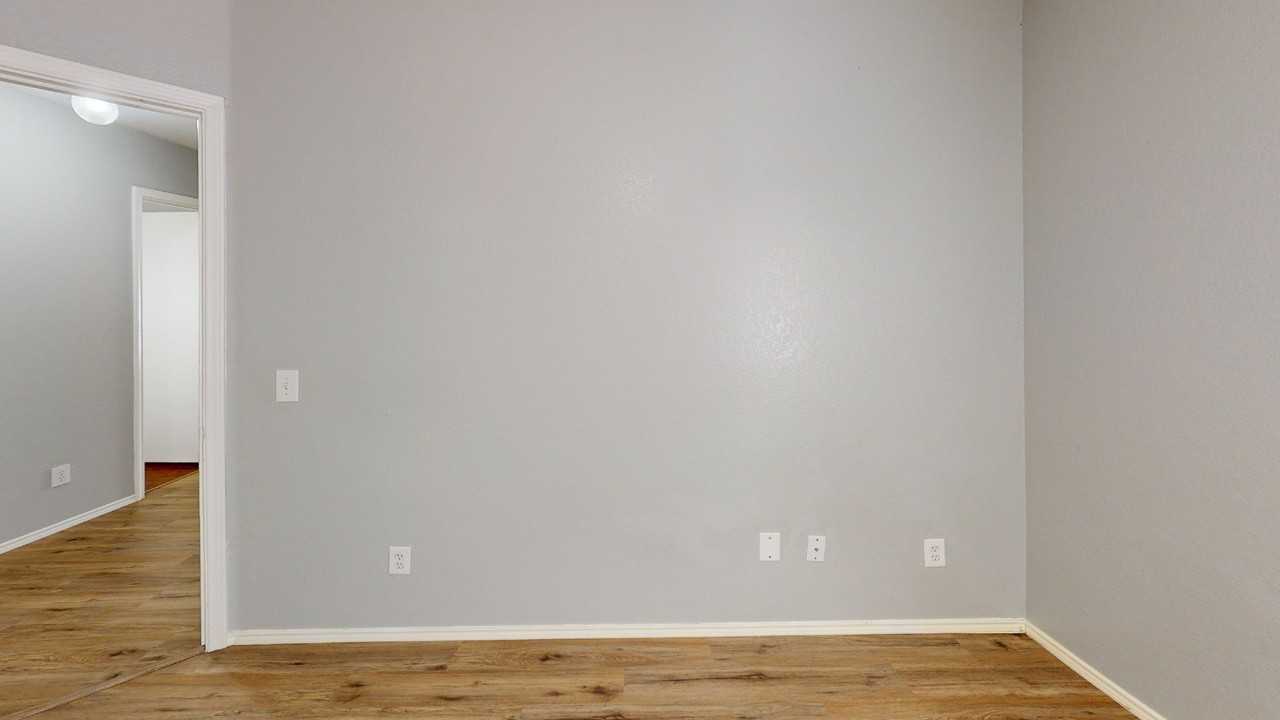 207 Lake Wichita Dr - Photo 6 of 21
