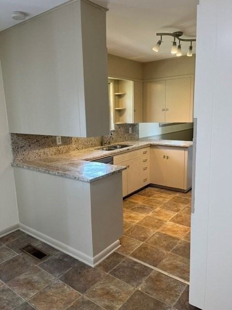 568 Fm 1125 - Photo 6 of 14