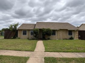 515 English Oak Dr - Photo 1 of 1