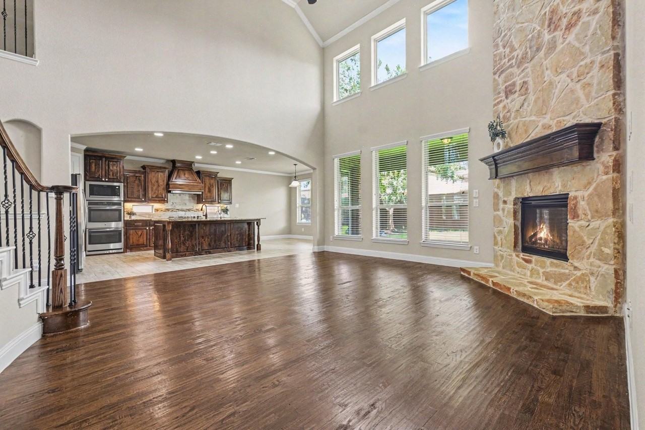 14759 Huffman Ln - Photo 4 of 28