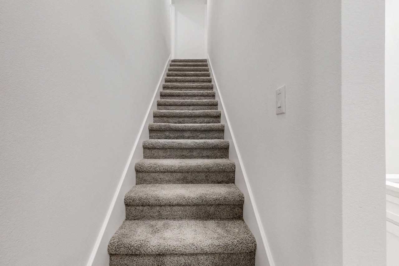 1213 Mill St #A - Photo 5 of 40