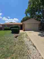 7130 Hedge Dr - Photo 1 of 1