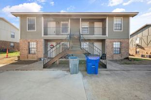 606 Kings Way Dr #C - Photo 1 of 1