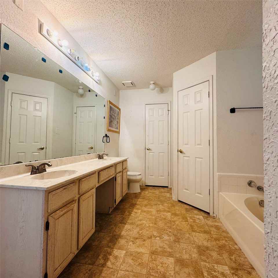 5524 Royal Meadow Ln - Photo 5 of 10