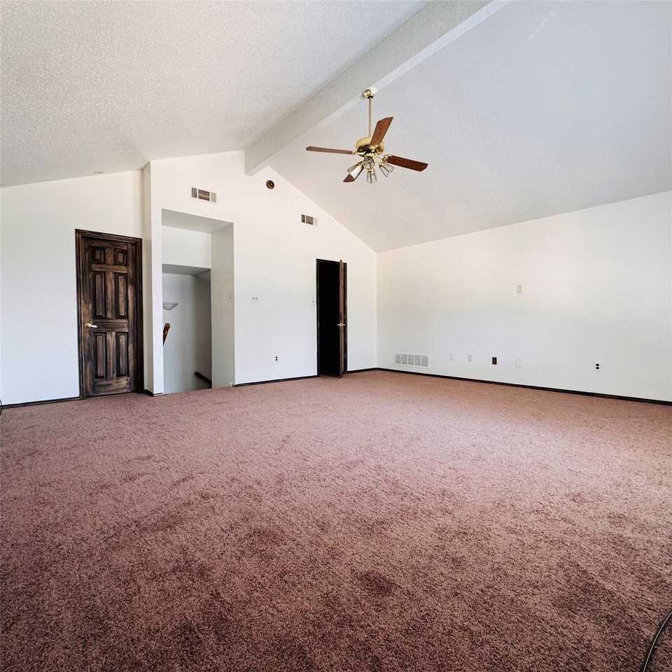 5524 Royal Meadow Ln - Photo 6 of 10