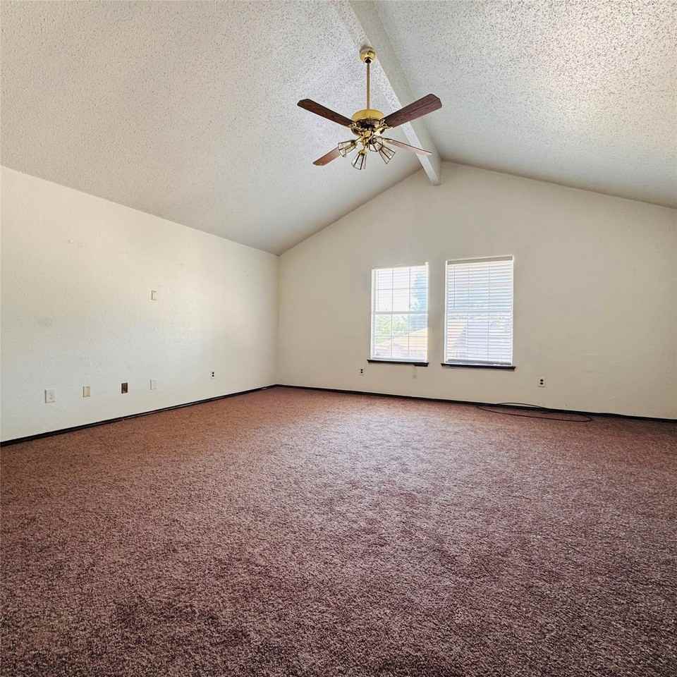 5524 Royal Meadow Ln - Photo 7 of 10