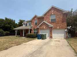 featured image of 1313 Baythorne Dr