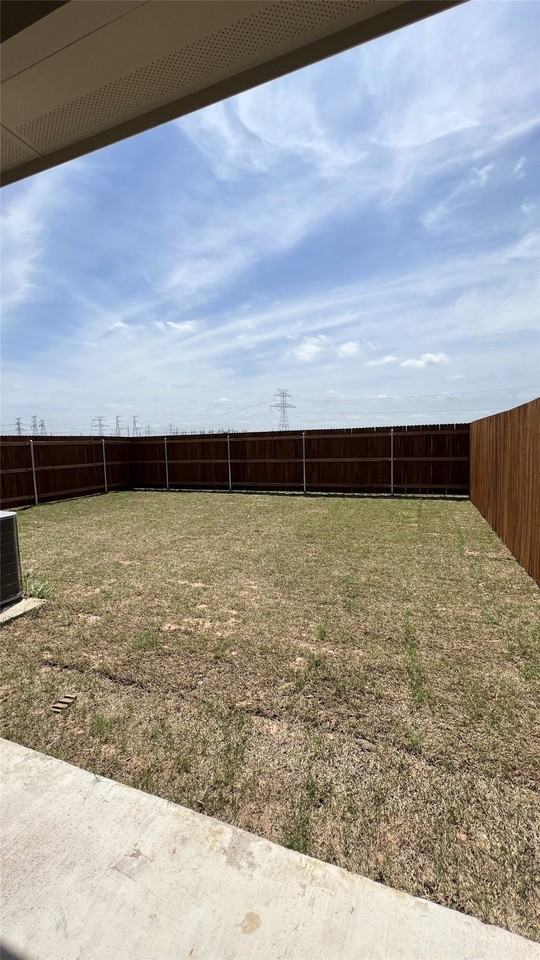 604 Harvest Moon Dr - Photo 3 of 22