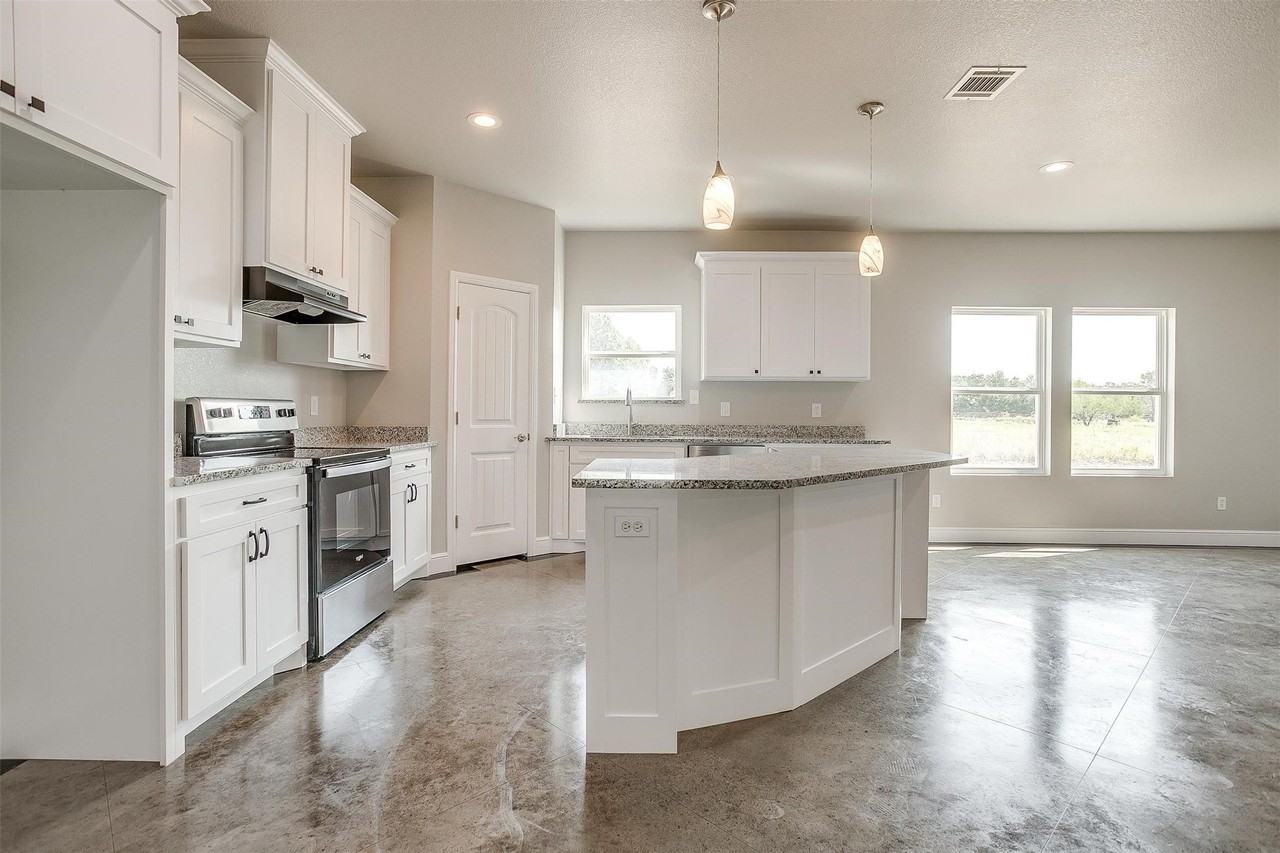20 Frost Ln Unit B #20B - Photo 3 of 8
