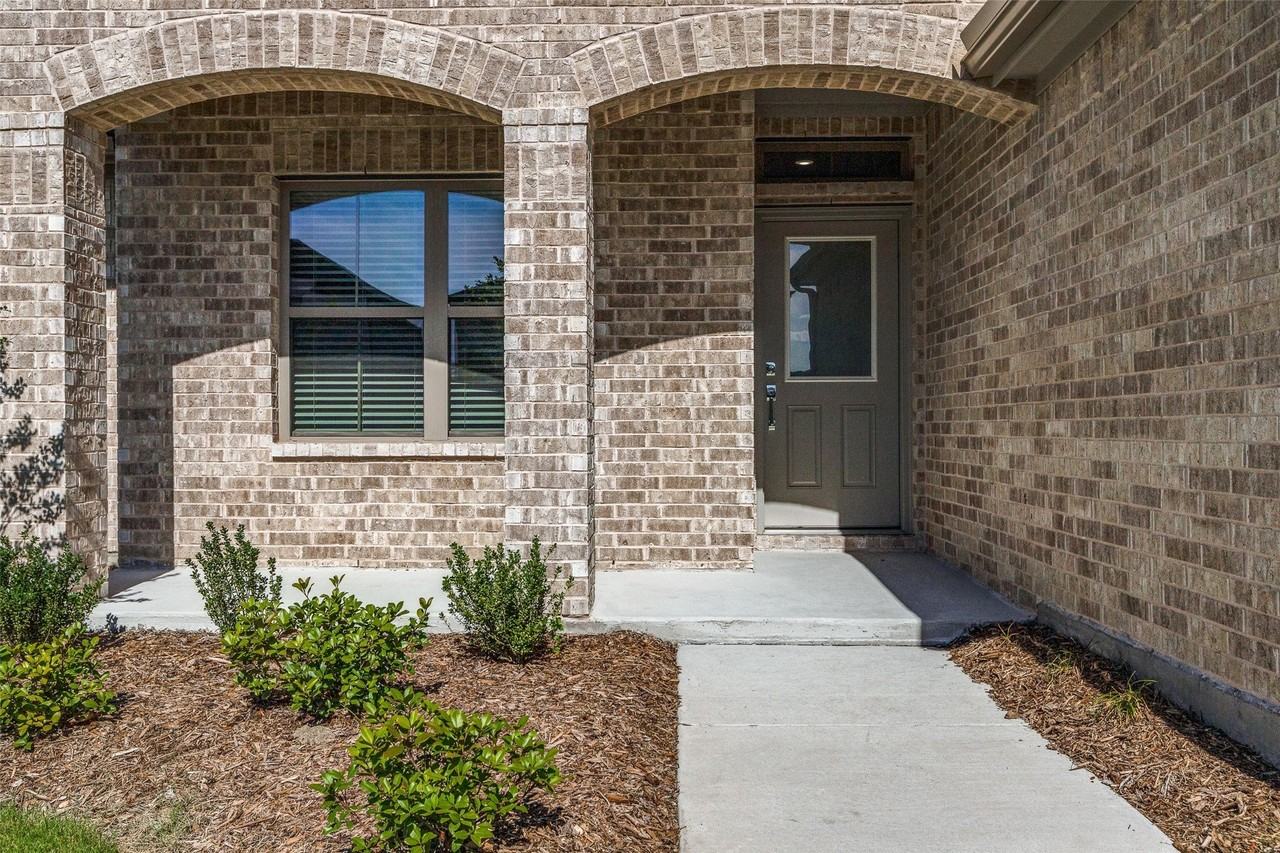 5107 Meditation Dr - Photo 3 of 29